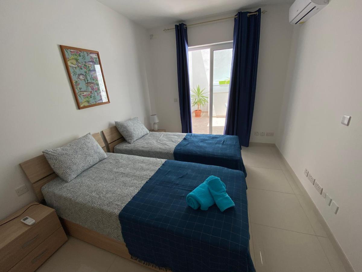 Sunshine - Modern Three Bedroom Ground Floor With Yard Apartment Mellieha