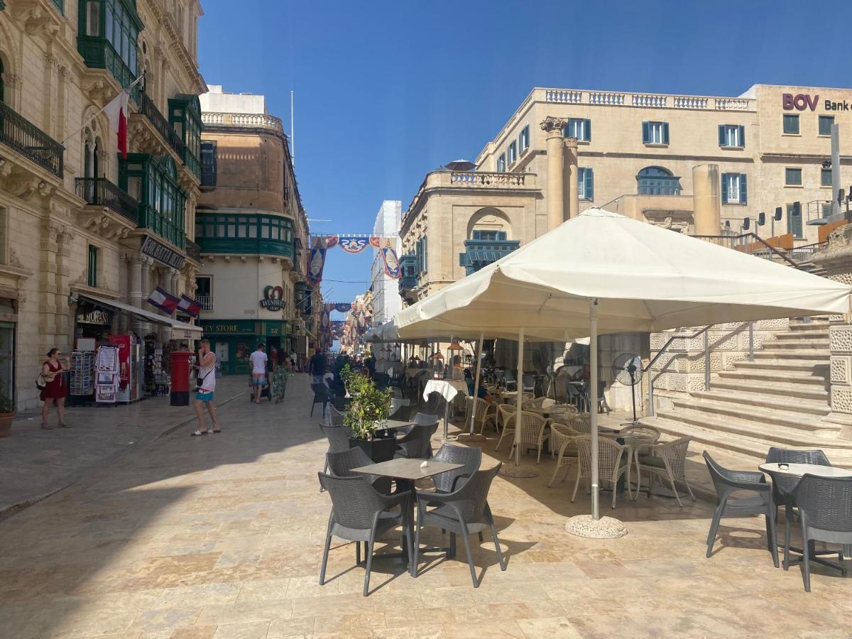 Sunshine - Modern Three Bedroom Ground Floor With Yard Apartment Mellieha